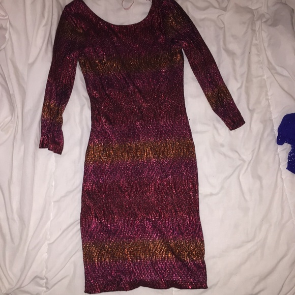 holiday dress - Picture 2 of 2
