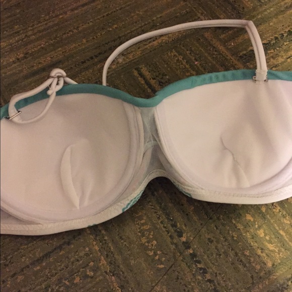 Bathing suit! - Picture 4 of 4