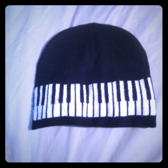 Piano tile beanie
