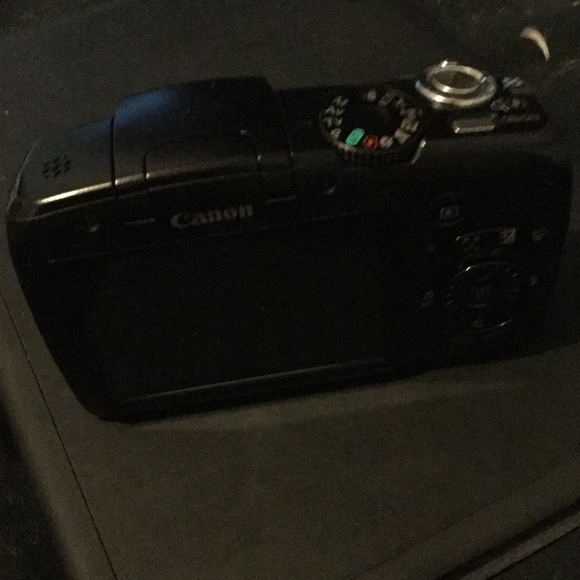 Canon digital camera! - Picture 3 of 3