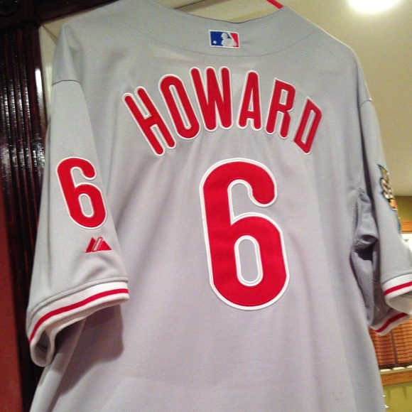 Ryan Howard Phillies baseball jersey