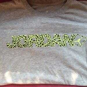 • JORDAN TEE •