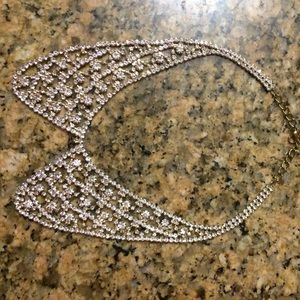 Necklace collar