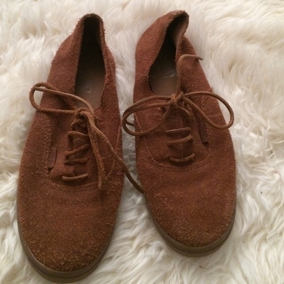 Moccasin vans