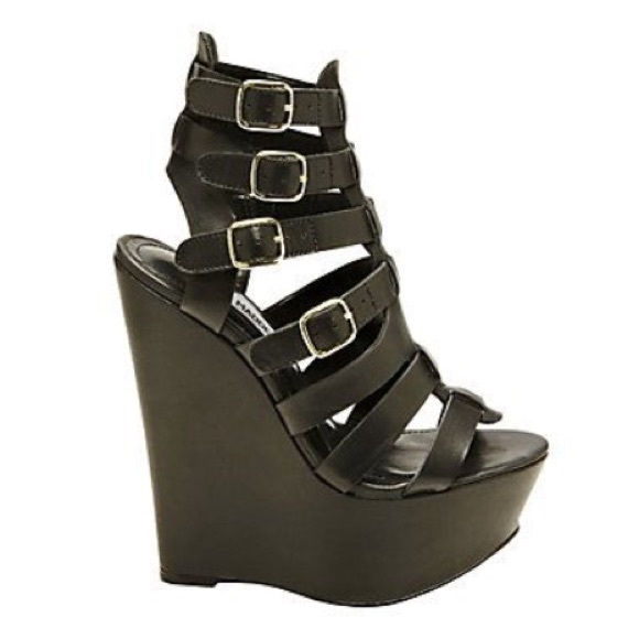 Steve Madden Black Buckle Gladiator Wedges