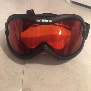 Snowboarding goggles