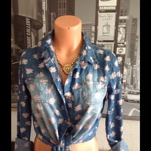 Jean floral top in small