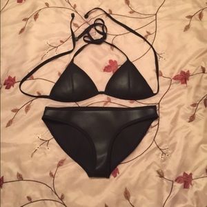 NWT Traingl swim suit