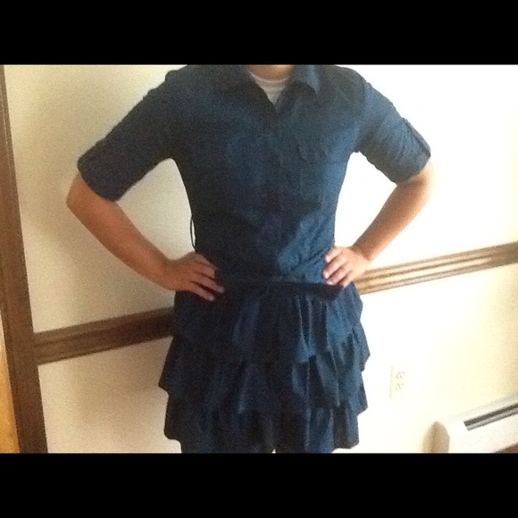 Button-Down Ruffle Dress - Picture 4 of 4