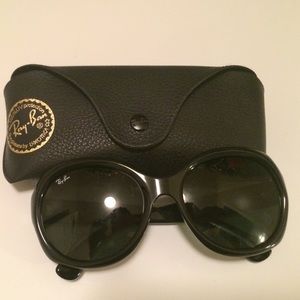 Ray-Ban ORB4191 Round Sunglasses