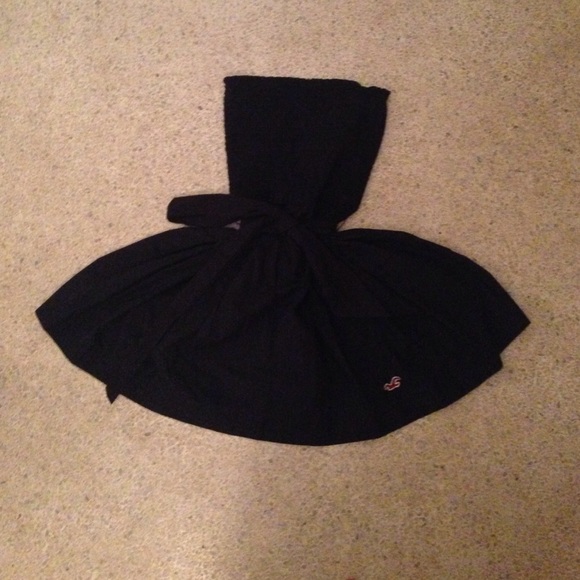 Strapless Hollister dress
