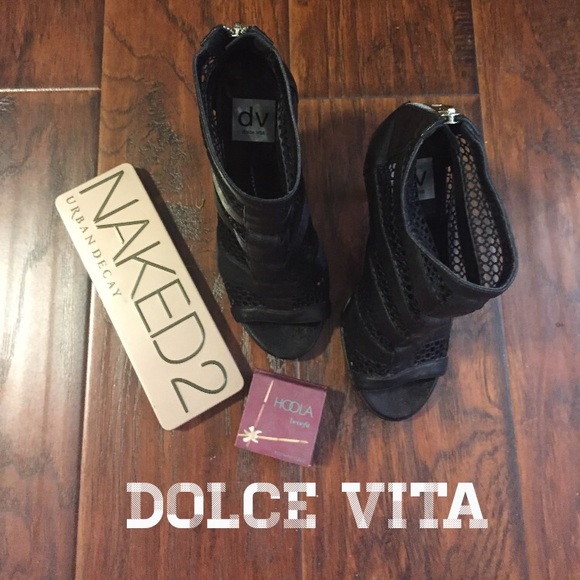 Dolce Vita Shoes - Cute Black Heels