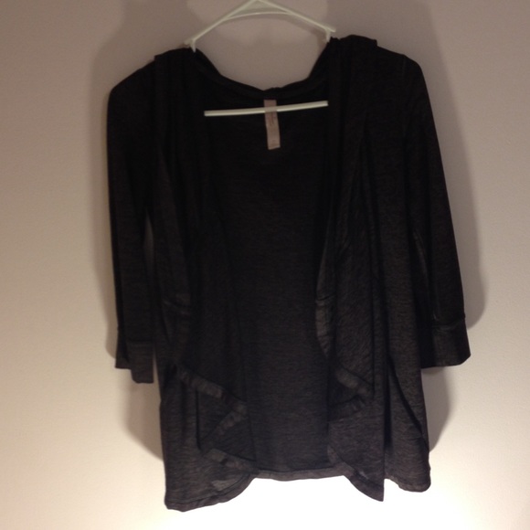 Jessica Simpson cardigan