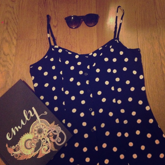 NWT H&M daisy summer dress!