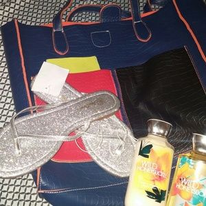 Sexy on the go?multicolor tote bag to use with any