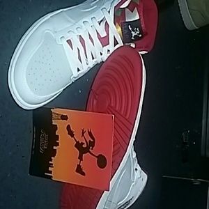 Ds Retro 1s hare