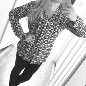 Black and white portofino shirt Express medium