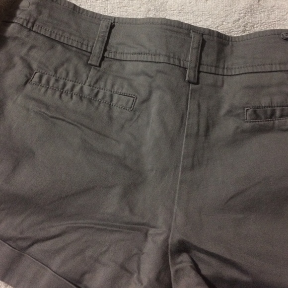 F21 Grey Shorts - Picture 2 of 3