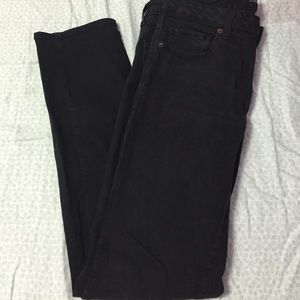 Black AE skinny jeans