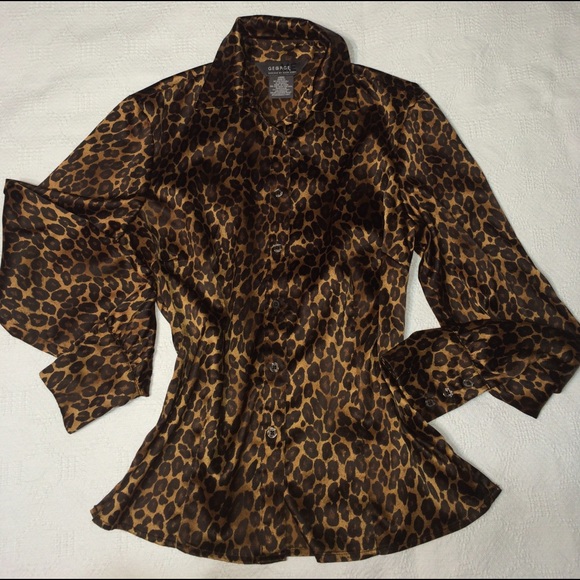 🔆Sateen Leopard Long Sleeve Button Shirt Sz.XS - Picture 3 of 4