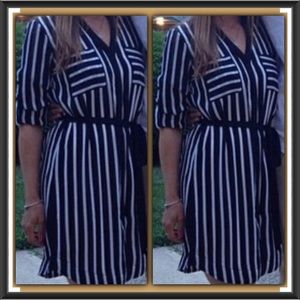 ⛔️traded⛔️White and black dress