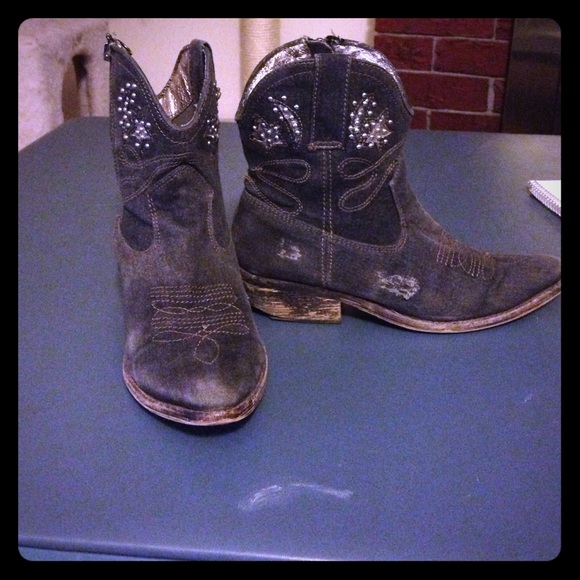 Ziginy cowboy boots ankle