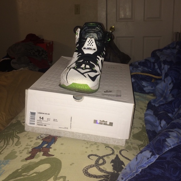 LeBron 12 All-Stars 2015 - Picture 2 of 2