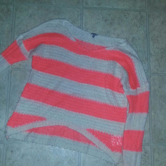 pink sweater