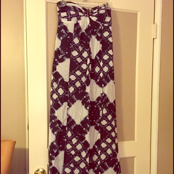BCBG Dresses & Skirts - Maxi dress
