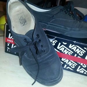black vans