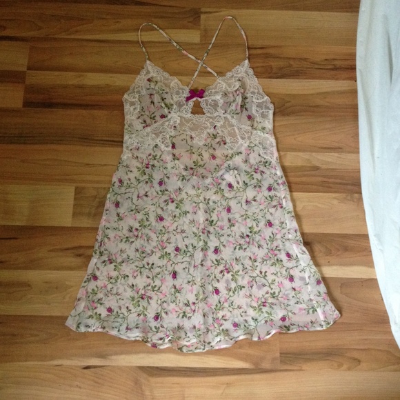 Floral Victoria's Secret slip