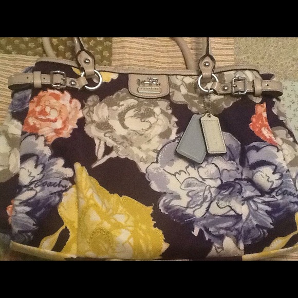 Coach floral **reserved**