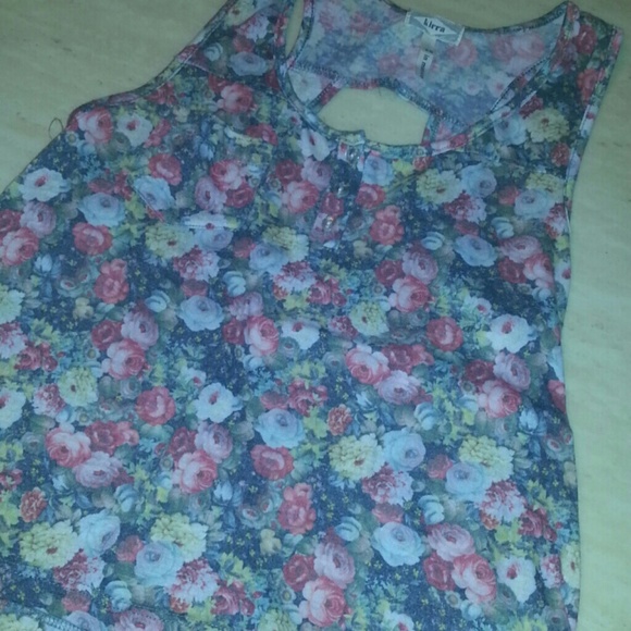 rose tank