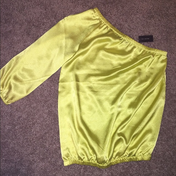 New with tags neon summer top - Picture 2 of 2