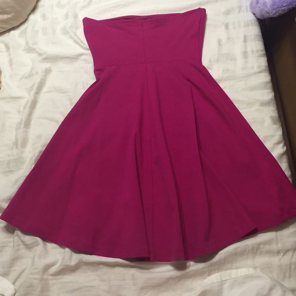 Magenta dress - Picture 4 of 4