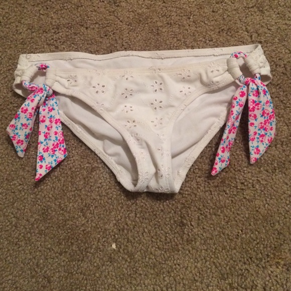 bathing suit bottoms