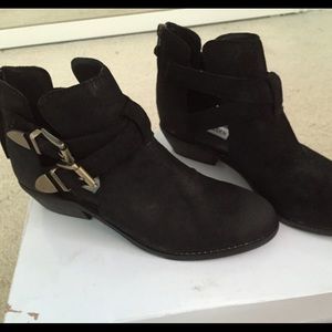 Steven madden booties