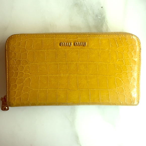 Miu Miu Handbags - Miu Miu wallet