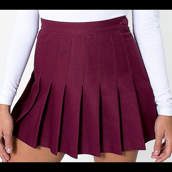 American Apparel Dresses & Skirts - American Apparel Pleated skirt