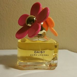 Marc Jacobs Daisy Sunshine perfume