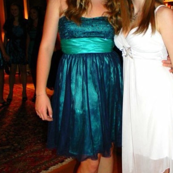 Homecoming Dress from Nordstrom - Picture 1 of 4