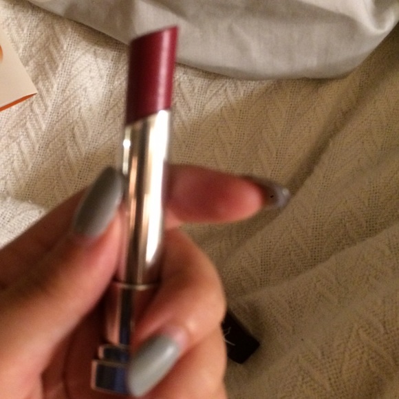 LIPSTICK BUNDLE - Picture 3 of 4