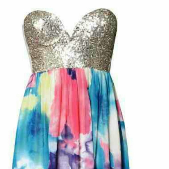 SOLD!!!!!!  Long Sequin Dress STRAPLESS - Picture 1 of 3