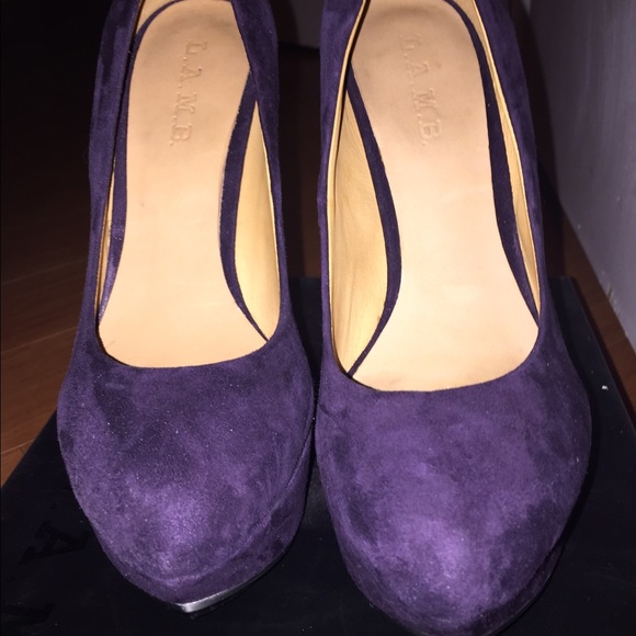 Purple Suede pumps - Picture 2 of 3