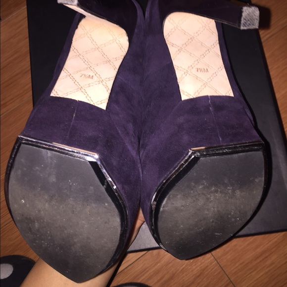Purple Suede pumps - Picture 3 of 3