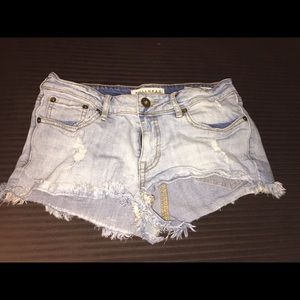 Denim low rise shorts
