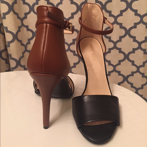 Nine West Acre strap peep toe heel - Black/Brown