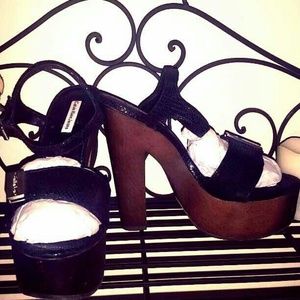 Like New Calvin Klein Jean's Wooden Platform Heels