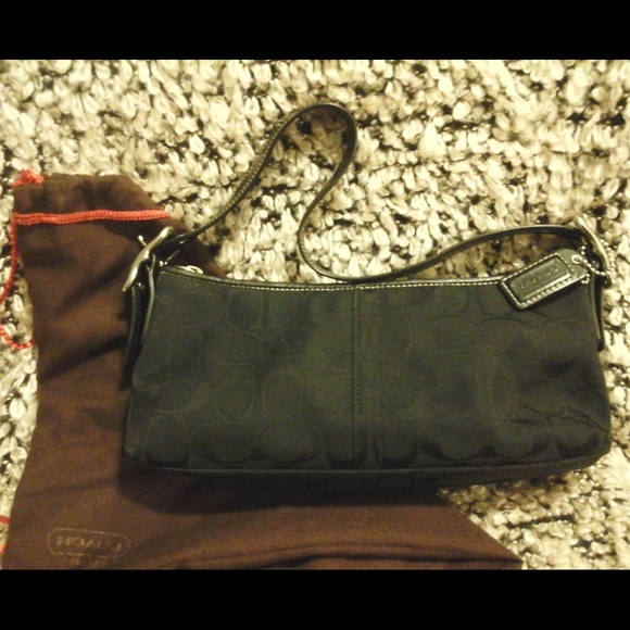Black Coach handbag EUC