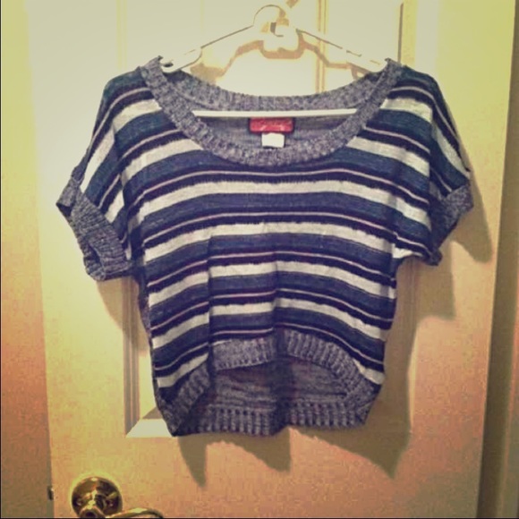 Adorable Hi-Lo Knit Crop Top